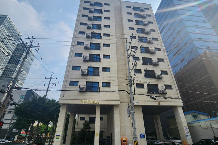 ☘️ Two-bedroom apartment near Yeongdeungpo-gu 19th image