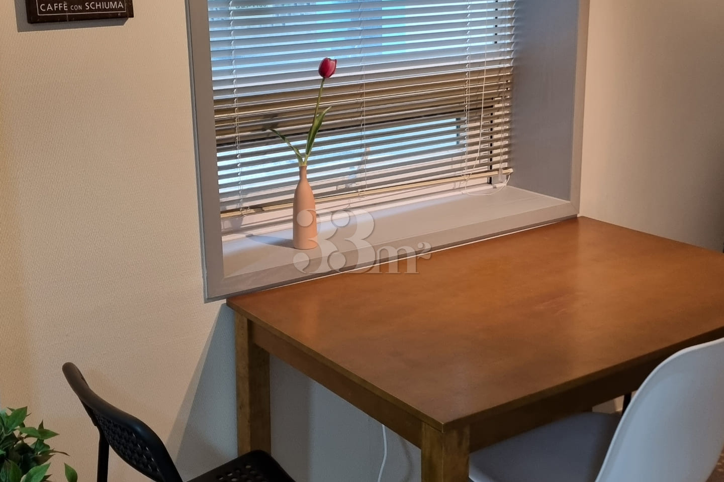Fully furnished riverside studio, 2nd floor ( 10th image