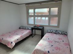 3-room apartment, 5 minutes from Buam Station 9th image
