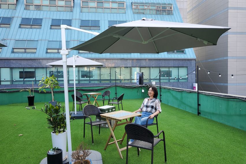 Lotte World Rooftop Small Accommodation B 5th image