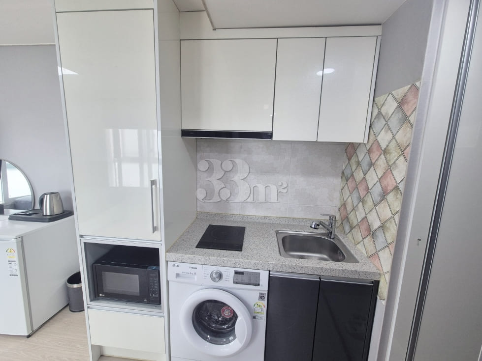 Suwon Station Short-Term Fully Furnished 15 2th image