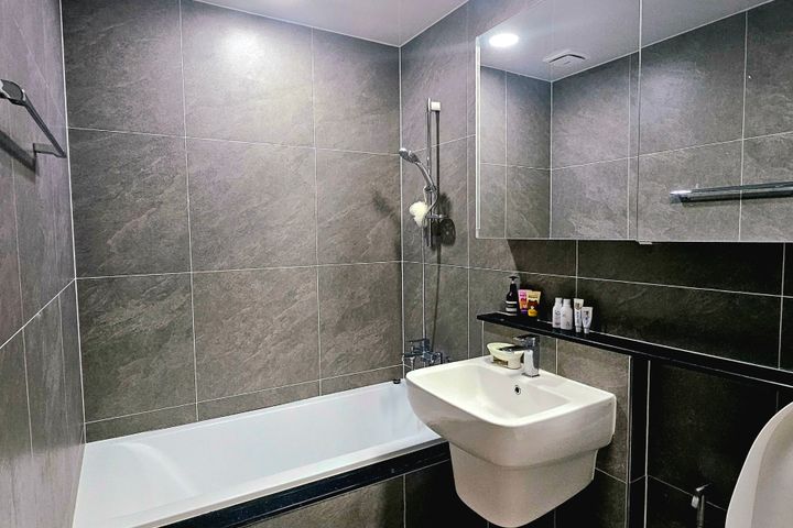 Newly built duplex penthouse for 10 people 13th image
