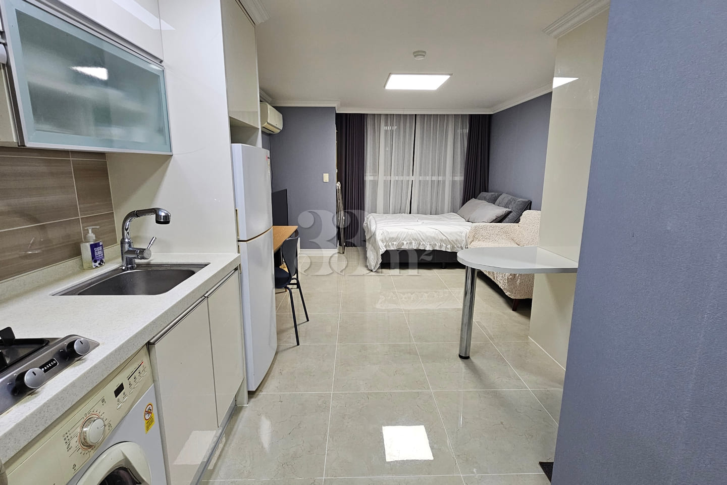 Busan Officetel Studio H 1th image
