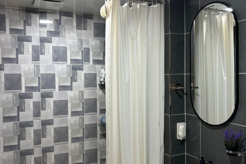 Apgujeong Hyundai Apartment 14th image