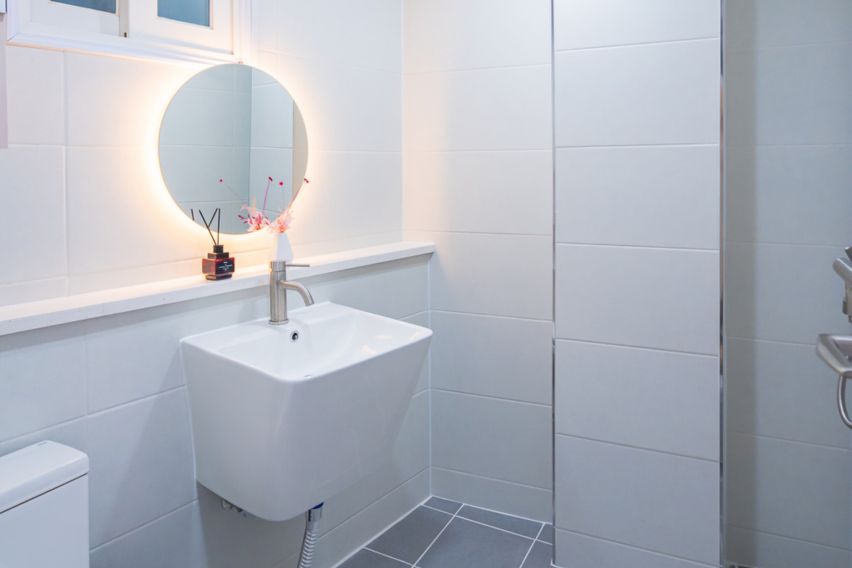 Dongdaemun, 2-minute walk, 3-room apartment w 15th image