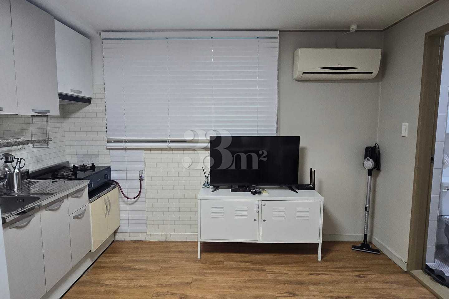 E-Mart & Korea Hospital 101 6th image