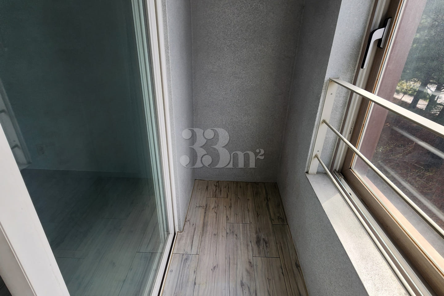 Unit 203, Two-Room Apartment, Cheongdang-dong 9th image