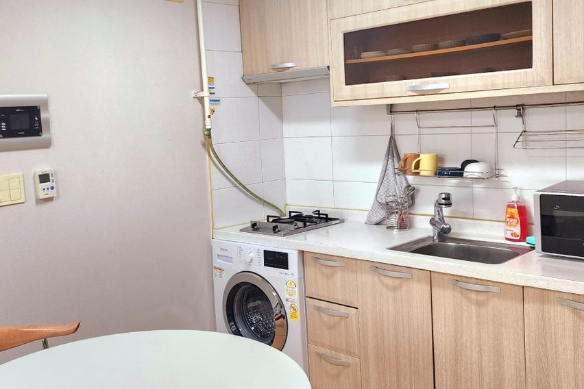 신촌역 풀옵션 오피스텔