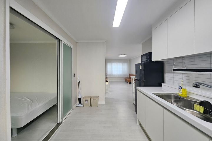 ๐3-room apartment in Galma-dong and Mannyeon 1th image