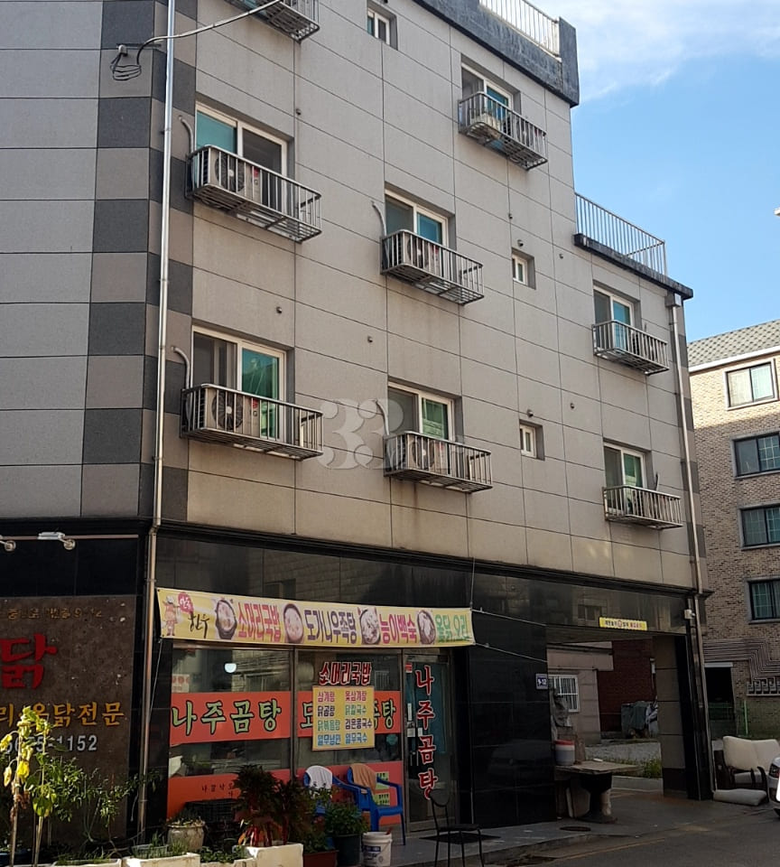 Oido House - Unit 203 1th image