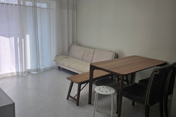 Warm House 2th image