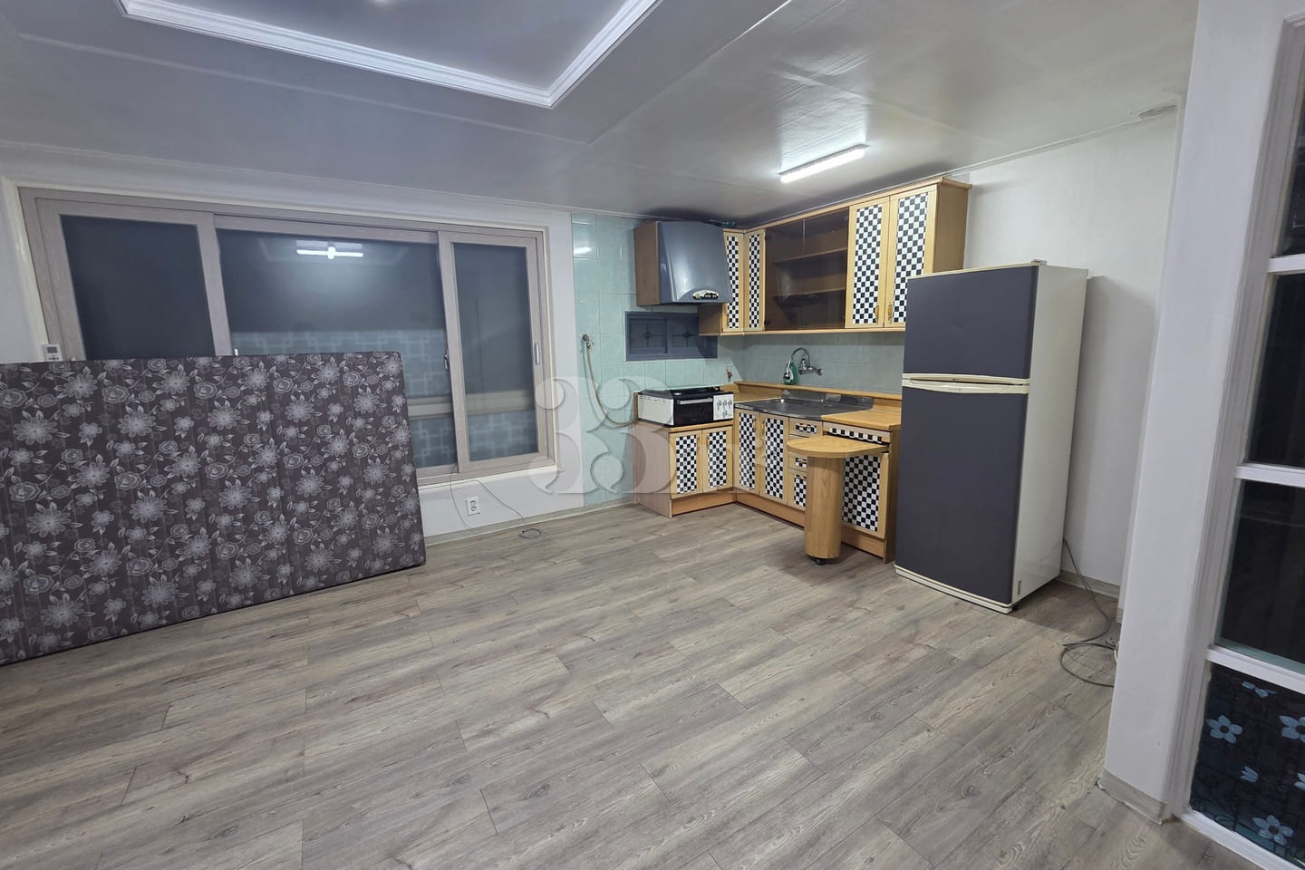 3rd Floor, Room 303 6th image