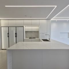 Spacious home within walking distance of Buch Unit Image