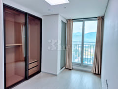 Newly built apartment in Anyang Arts Park 9th image