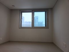 Short-term rental of a home currently for sal 4th image