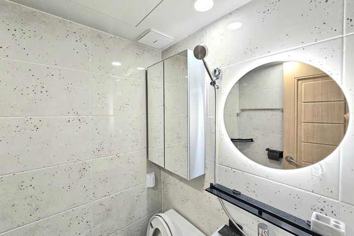 Dunsan-dong + Fully Furnished + Separate Livi 12th image