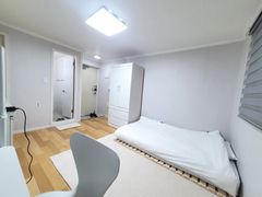 #54 넓직한 방 13번째 이미지