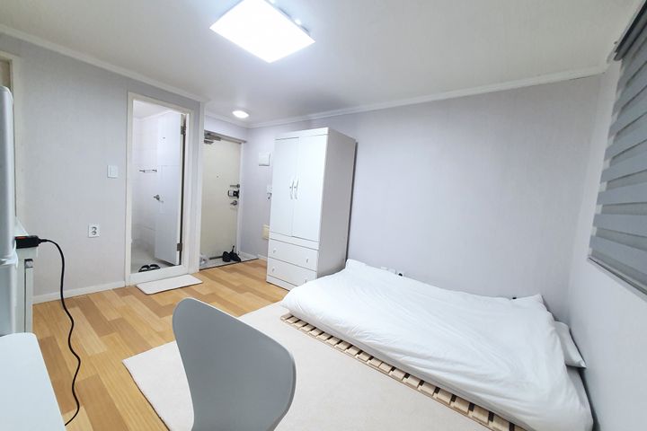 #54 넓직한 방 13번째 이미지