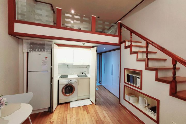 4, 7 Line Nowon Duplex 4-Person Room 8th image
