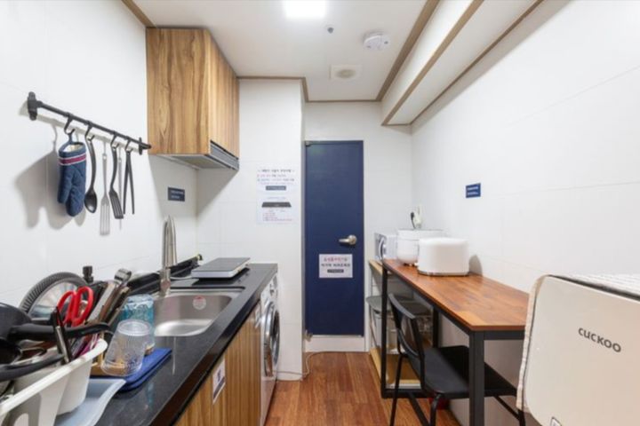 Fully furnished unit, 5 minutes from Jamsilsa 11th image
