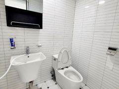 Busa: Great-value 2-bedroom unit with 2 bathr 5th image