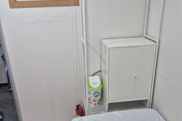 Hyehwa Studio Apartment with Individual Air C 3th image