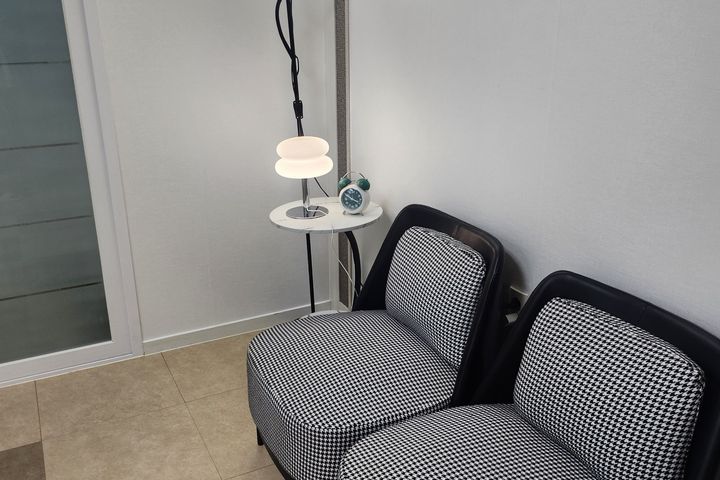 Daemyung Apsan Simple Full 3-Room 5th image