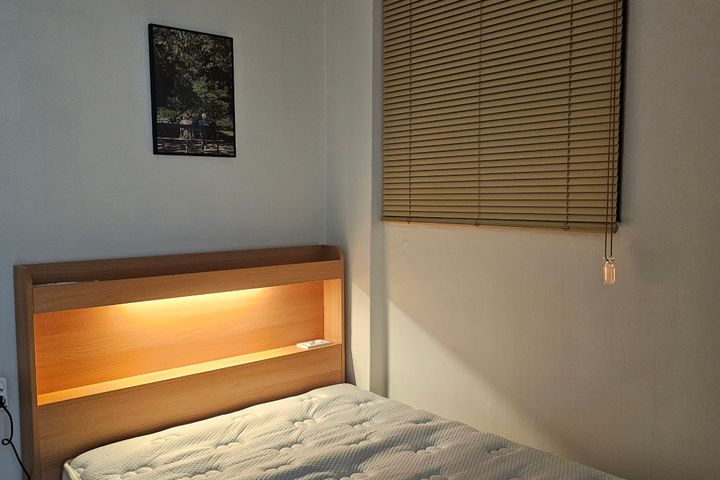 Guwol-gil Hospital Walnut Two-Room 6th image