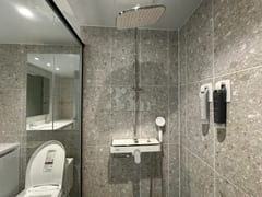 #38 Deluxe Suite #4 people 12th image
