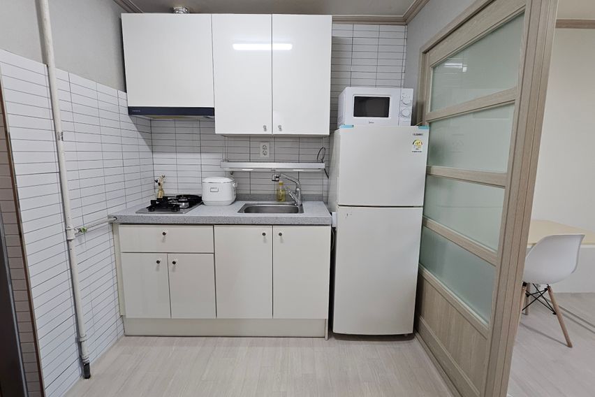 호탄동 넓고 깔끔 원룸