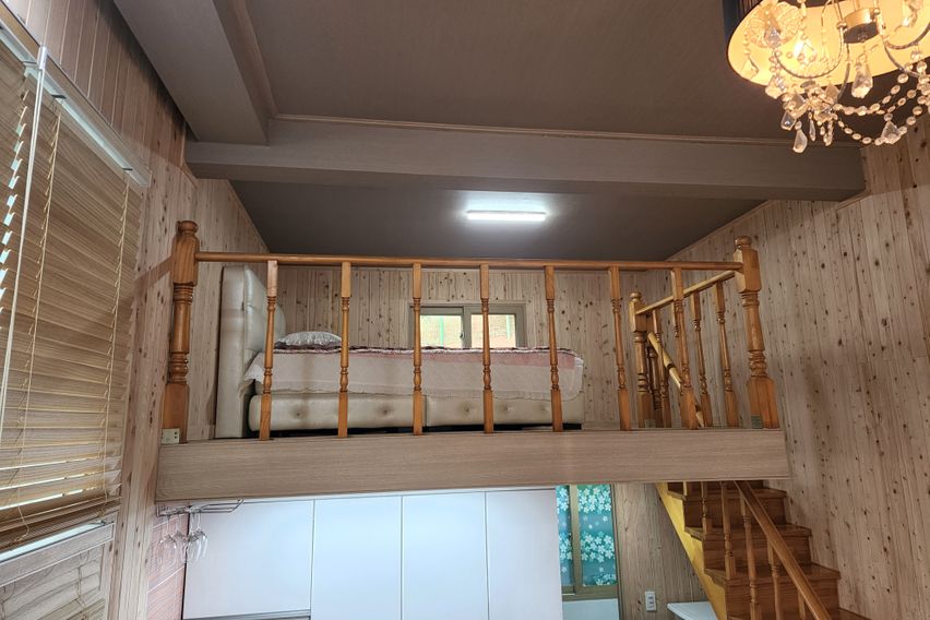 1층  편맥나무 남쪽실