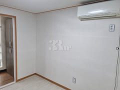Studio apartment in a walkable neighborhood 4th image