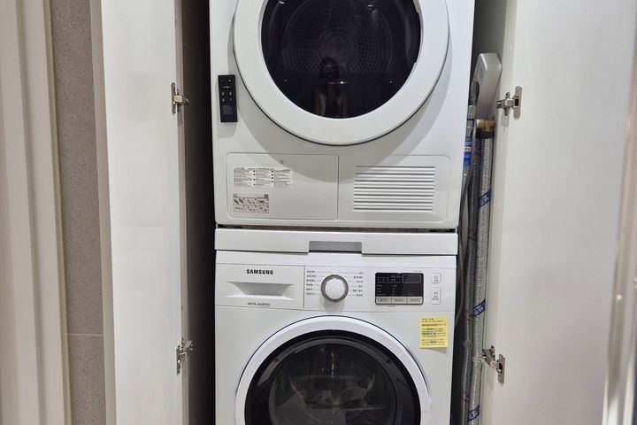 π‘β¨ Stylish Munjeong Accommodation β Newly Re 16th image