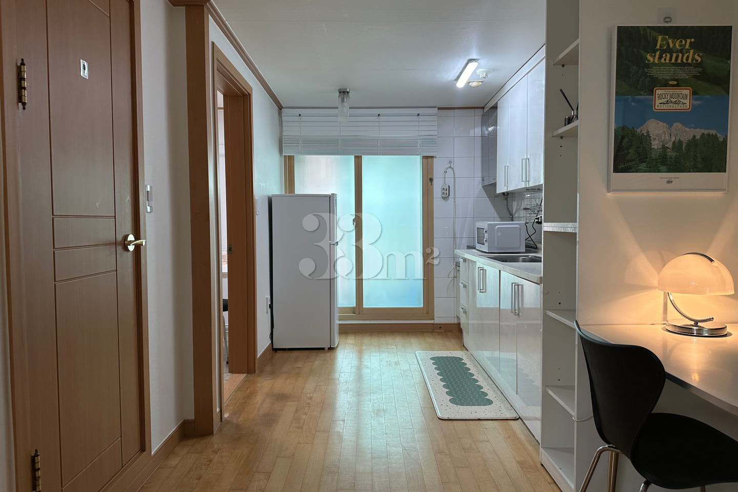 #54 Hapjeong Station 3-Room Unit 5th image
