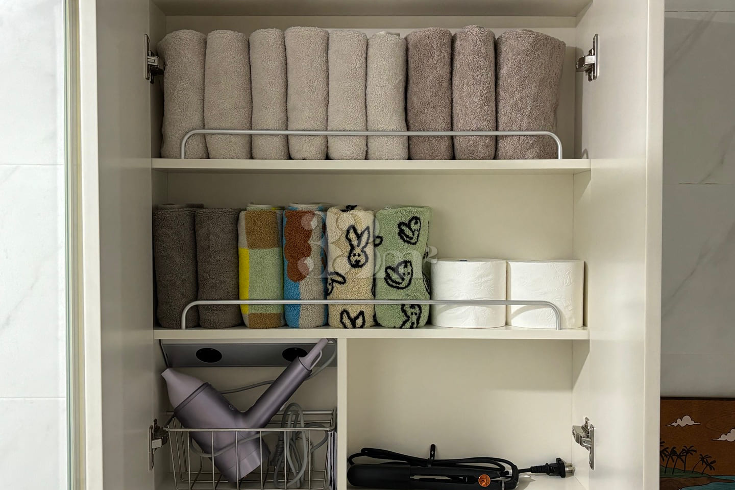 stay Small Room π
Aesthetic Accommodation 9th image