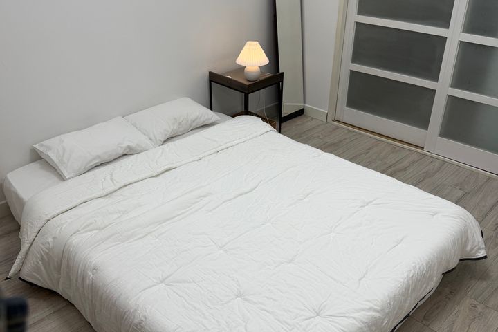 Eupseong Hwangnidan-gil Maison 201 4th image