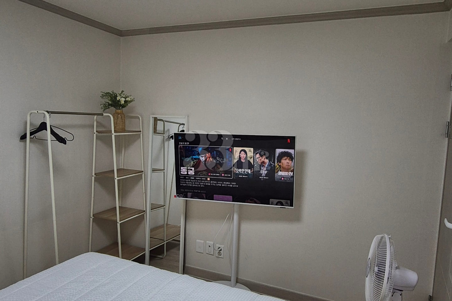 3-room apartment near Suseongmot Lake, Suseon 6th image