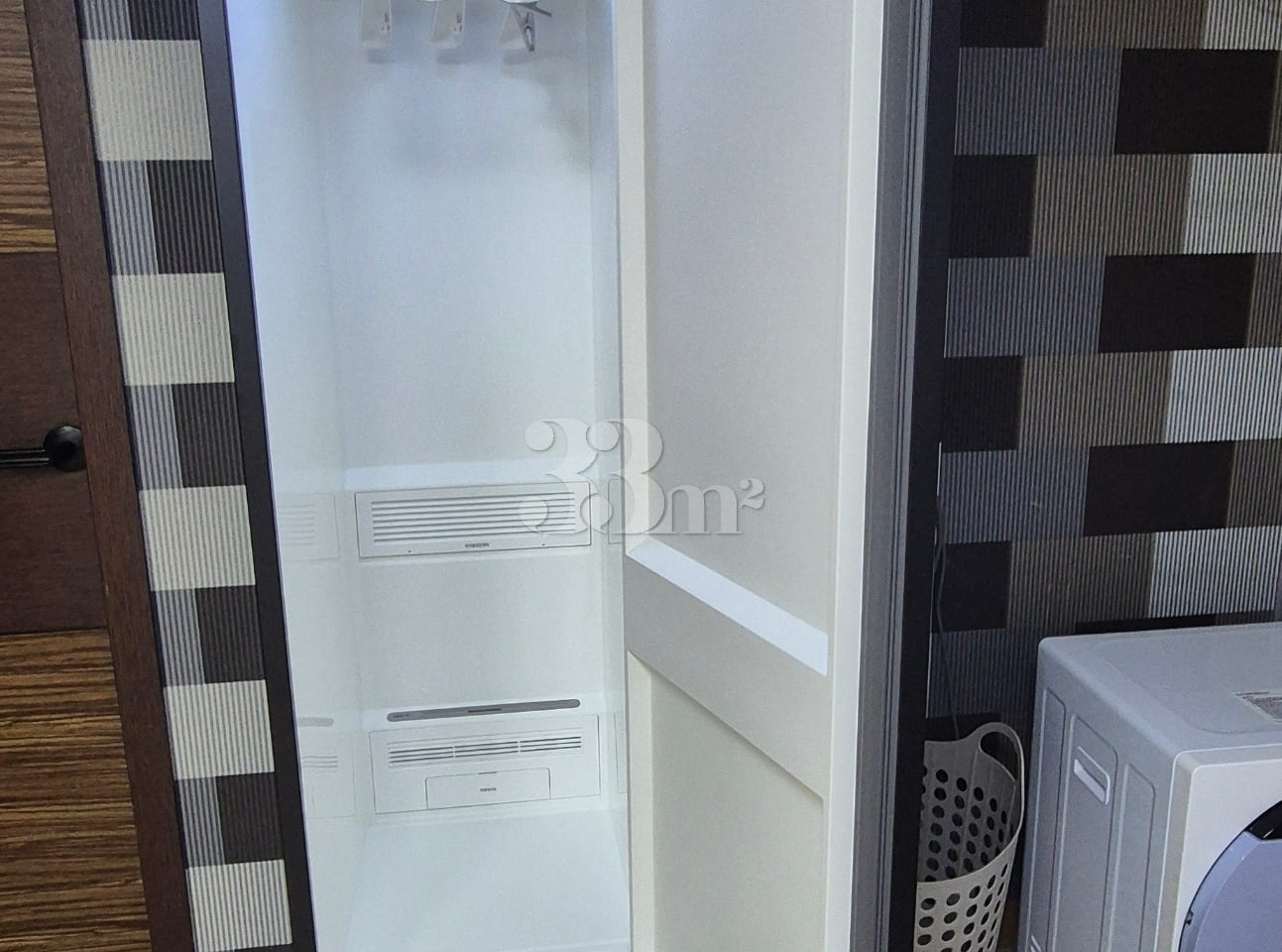 Fully-furnished Studio Apartment with Separat 8th image
