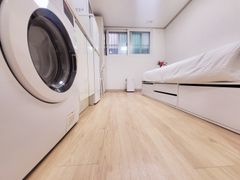 Suyu Station Fully Furnished Unit (B2) 0th image