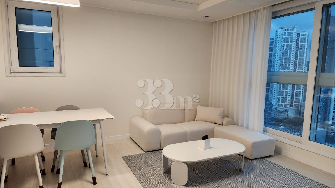Right in front of Daegu Station #ModernHouse 2th image