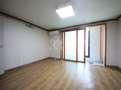 Studio apartment in Dal-dong, Nam-gu, Ulsan 2th image