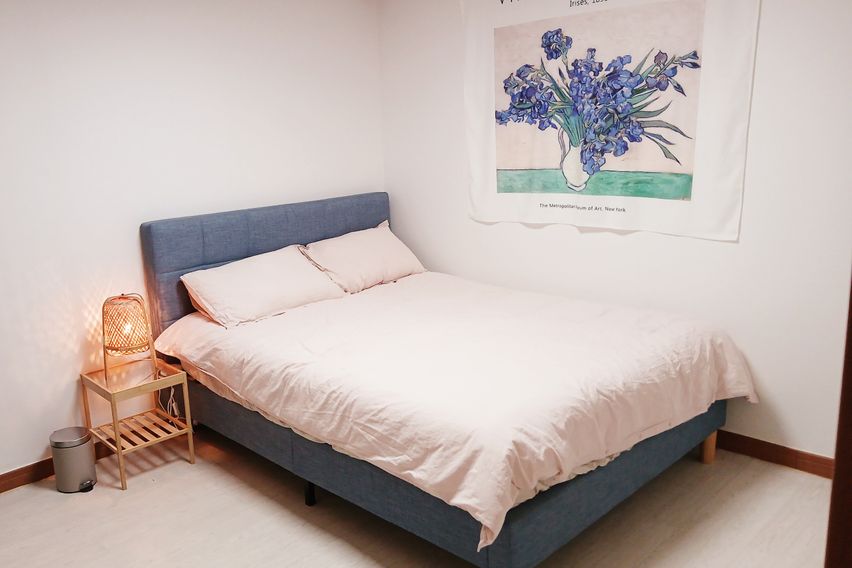 A spacious 17-pyeong house with a large room 0th image