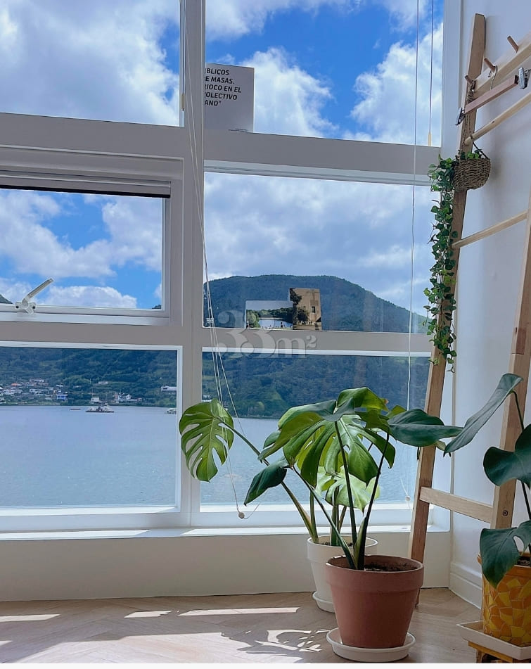 Panoramic view of the sea in Tongyeong 2th image