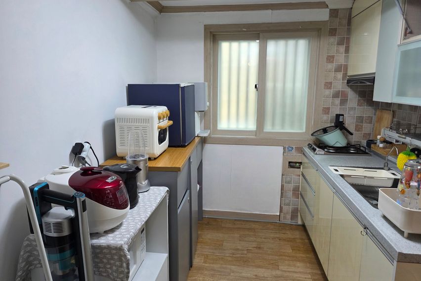 Private apartment near Yeungnam University in 9th image