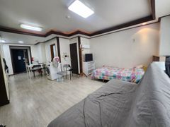 Parking available. 4 people can stay at Nokbe 6th image