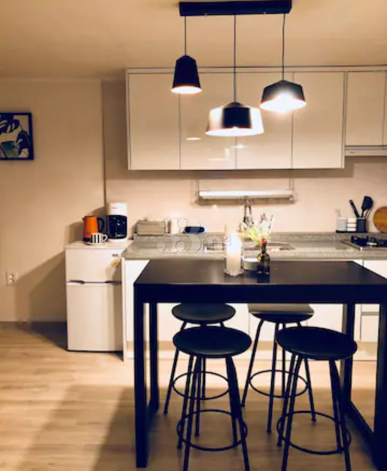 Gangnam Yeoksam Two-Bedroom Apartment with Fu 16th image