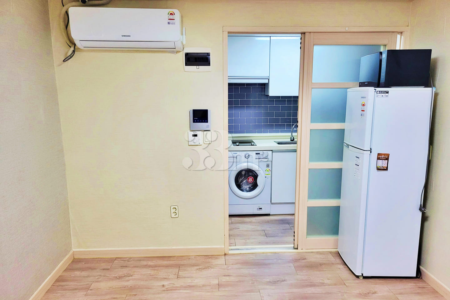 One-room apartment 2, 5-minute walk from Sill 6th image