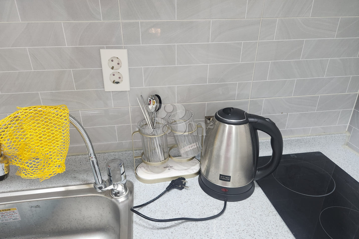 Fully furnished unit near Baekseok Intersecti 4th image