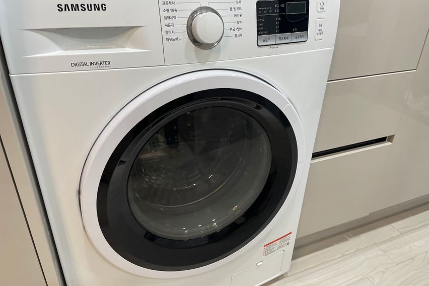 명일역 신축 오피스텔d