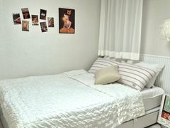 Fully furnished 2-room unit for 3 people near 6th image